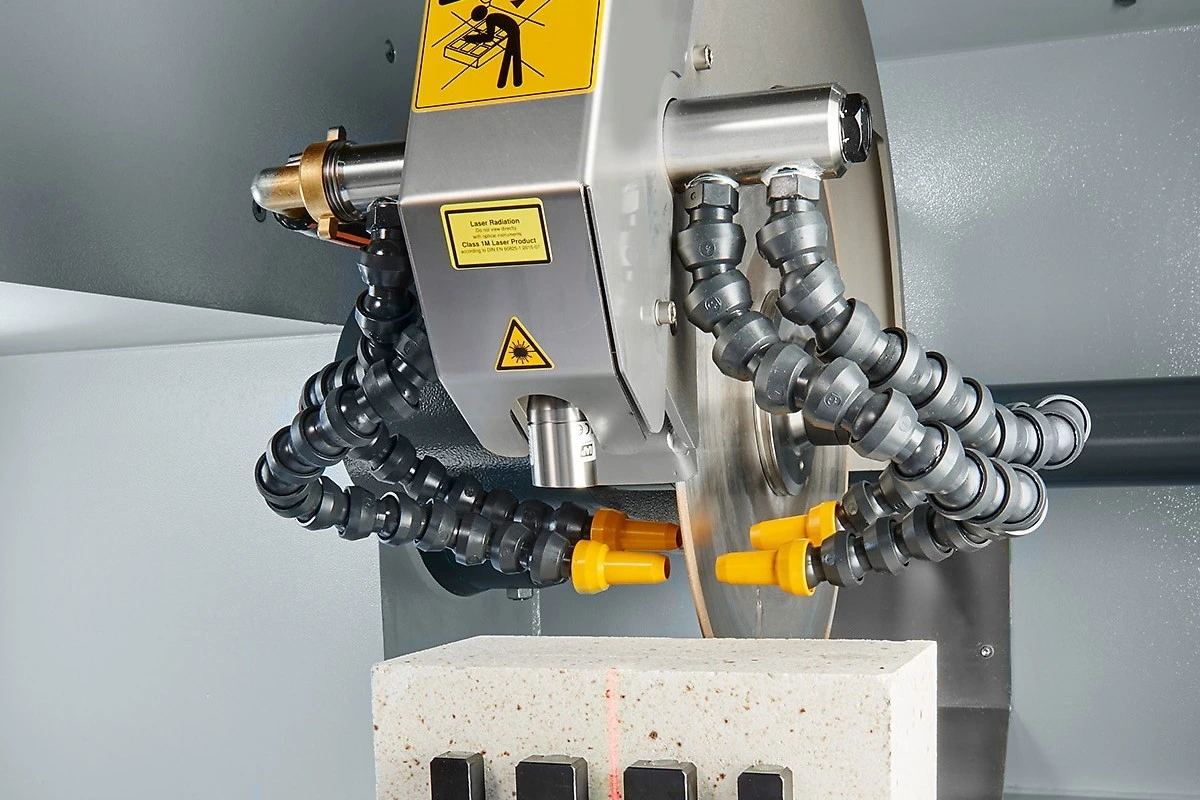 QATM Corte de Precisión